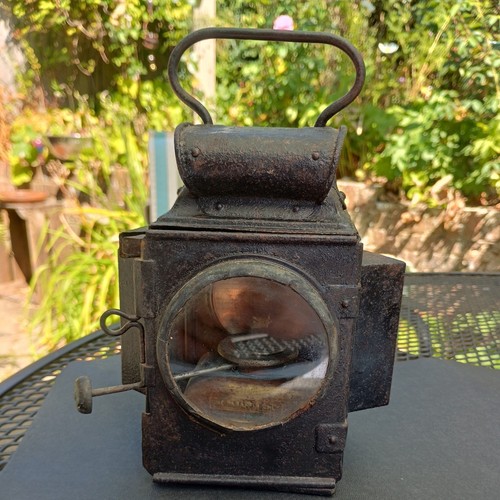 Antique dependance lamp - antique,