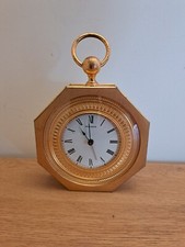 Hour-Lavigne, Wall Clock