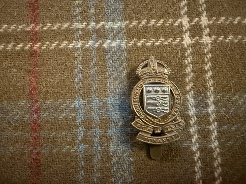 Vintage british army cap badge - vintage,