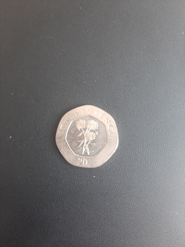 2015 rare 20p coin candytuft - rare,