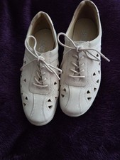 Ladies Hotter Day Time Cream Laced Shoes Size 5 1/2