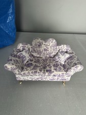 Shabby Chic Mini Floral Couch