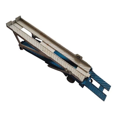 Corgi juniors car transporter - juniors,