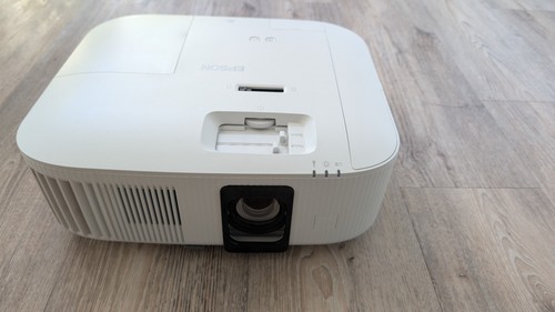 Epson tw6150 pro uhd - epson, pro-uhd