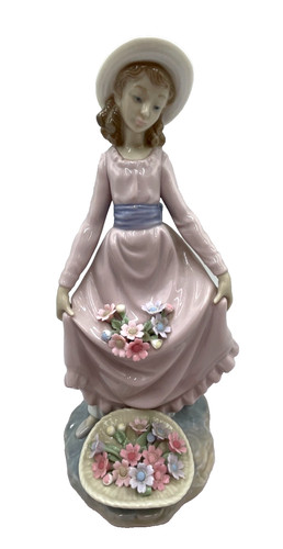 Lladro figurine flowers - "flowers, in