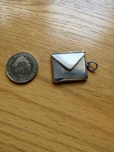 Hallmarked sterling silver - sterling,