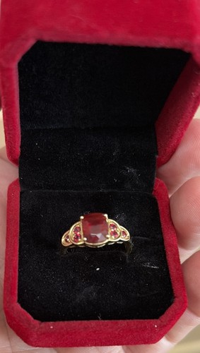 Ladies 10kt yellow gold - 10kt,