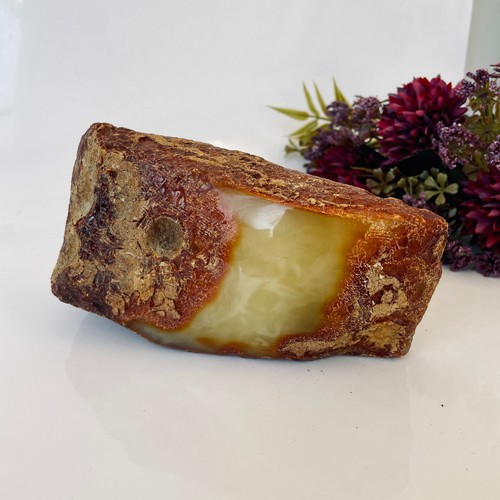 Raw baltic amber - amber, stone