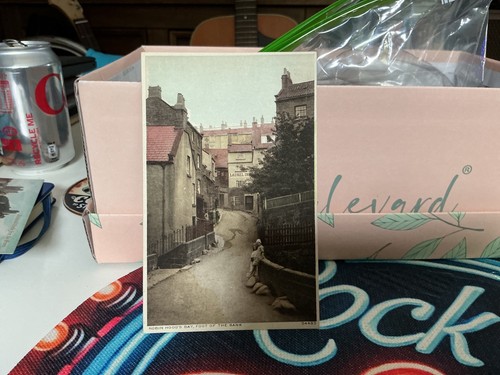 Rppc robin hoods bay the - robin,