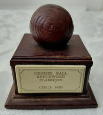 Golf  Design Paperweight "Croisse Ball" The Original Book Works Ltd England