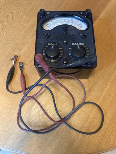 Avo meter 111 tester - 8,