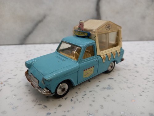 Corgi 447 ford thames walls - thames,