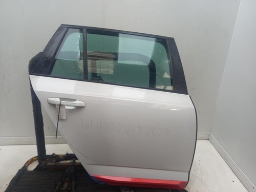 Skoda octavia right rear - skoda, door