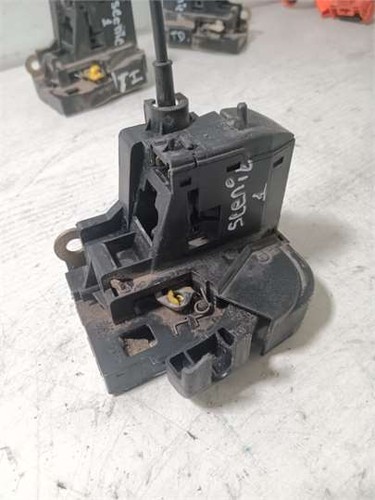 Front left door lock - front,