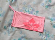 Ton-Sur-Ton Pink Hibiscus Emblem Soft Glasses / Sunglasses Pouch with Drawstring