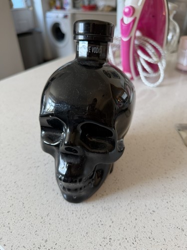 Crystal head skull - skull, vodka