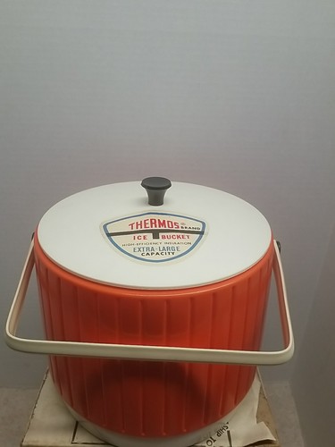 Vintage thermos bright orange - bright,