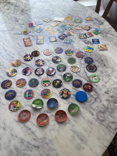 Bundle tazos etc - of,
