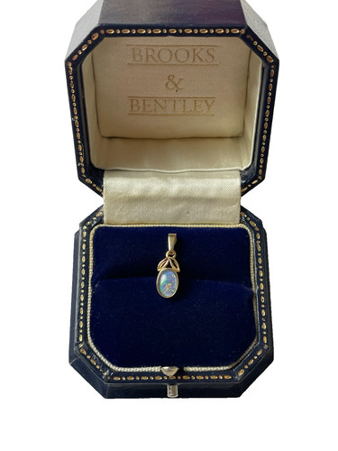 1997 opal pendant 9ct gold - opal,