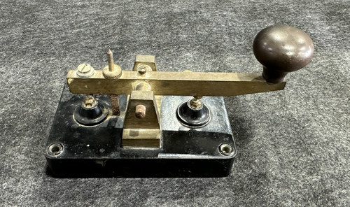Vintage 1941 clipsal military - vintage,
