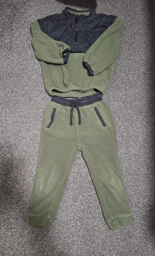 Boys tracksuit age - , george