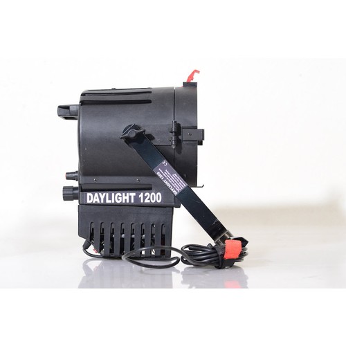 Lupolux daylight 1200 hmi lamp - lupolux,