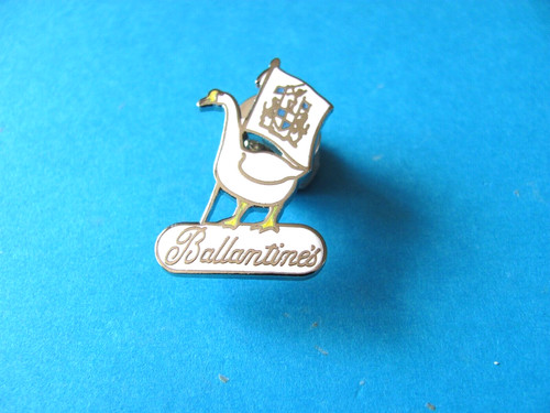 Scotch whisky pin - scotch, badge