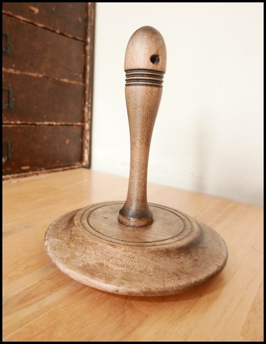 Vintage wooden darning - vintage,