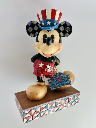 Mickey mouse statue - mickey, star