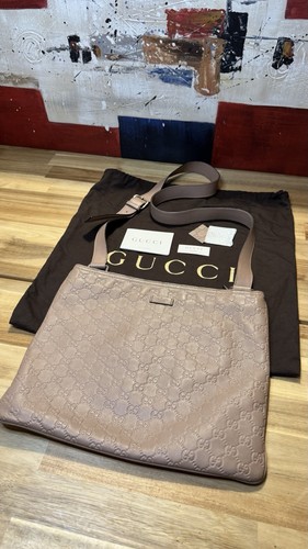 Gucci guccissima leather zip - gucci,