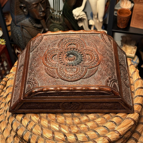 Hand carved wooden - carved, trinket