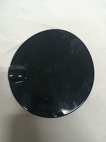 Ford fiesta fuel - tank, door