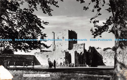 R253862 portchester castle - portchester,