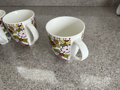 Large porcelain mugs - large,