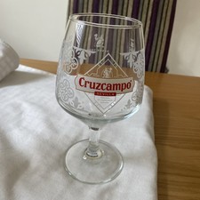 1 x Cruzcampo Chalice Beer Glass Goblet One Pint 20oz Nucleated 2025 CE M24