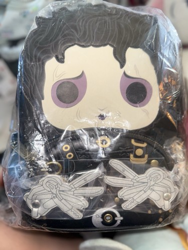 Loungefly edward scissorhands - loungefly,