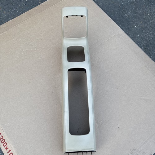 Rear center console frame for