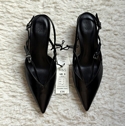Black leather pointed toe - m&s,