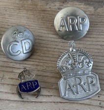 WW2 Lapel Pin Badges Air Raid