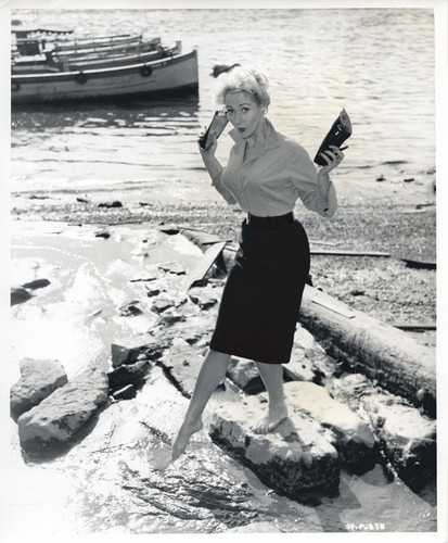 Liz fraser original pin - liz, pin-up