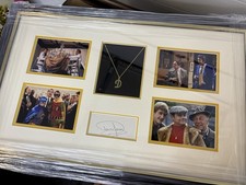 David Jason OFAH Del Boy Hand