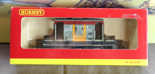 Hornby r6206a ton brake van - r6206a,