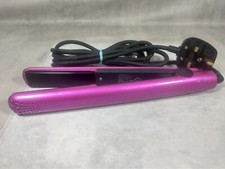 Nicky Clarke  Professional Salon Hair Straightener ISS182 - Cerise Pink