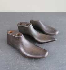 Vintage Cast Iron Cobblers Shoe Last x 3