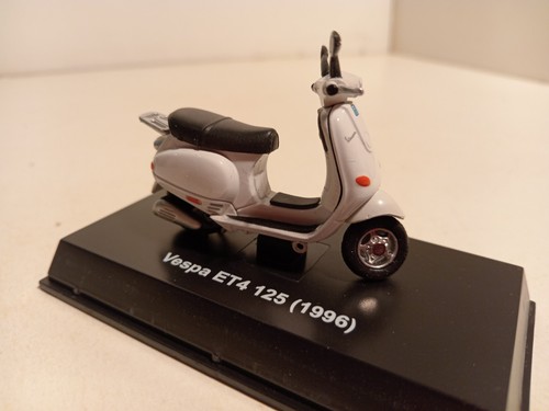 New ray vespa piaggio - et4, 125