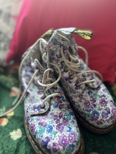 Martens women s floral - dr.,