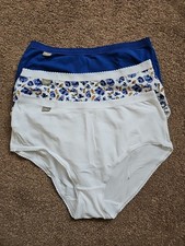 Playtex Ladies Briefs 3 Pack Size 16