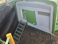 Omlet Eglu Cube With Auto Door