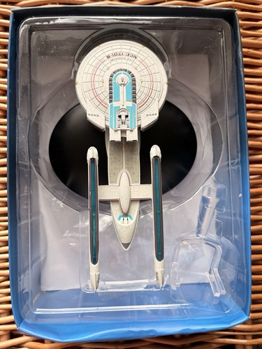 Star trek eaglemoss uss - star, eaglemoss: