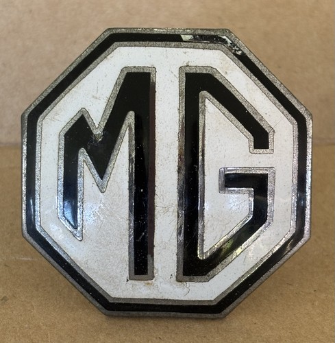 Vintage octagon enamel - mg, 2"
